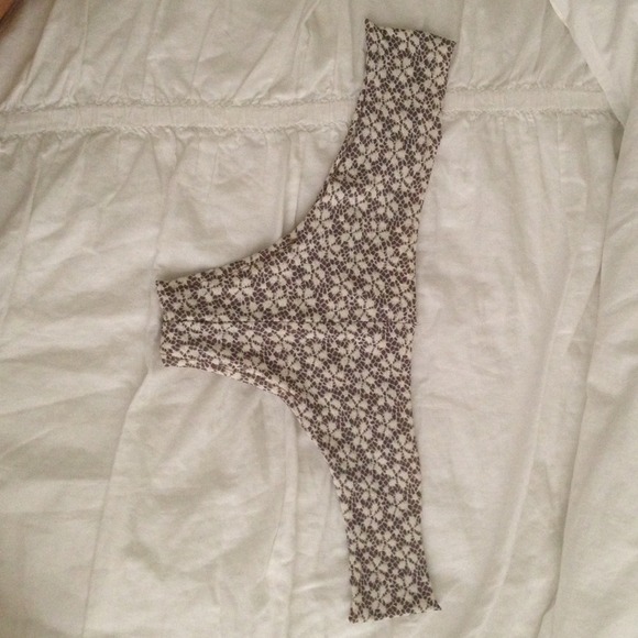 Gypsy Beach Cheeky Kini Bottoms - Picture 2 of 4