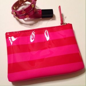 kate spade Accessories - Kate Spade Pouch kate spade Accessories - Kate Spade Pouch