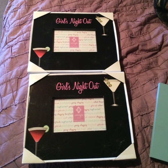 Picture frames (2) - Picture 3 of 3