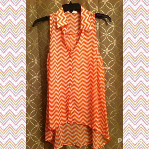👏👏⁉️SOLD⁉️👏👏 🎀 chevron top 🎀