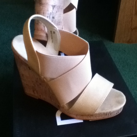 Super cute Nude strappy wedge sandals size 6