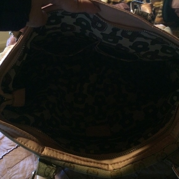 Purse - Picture 2 of 4