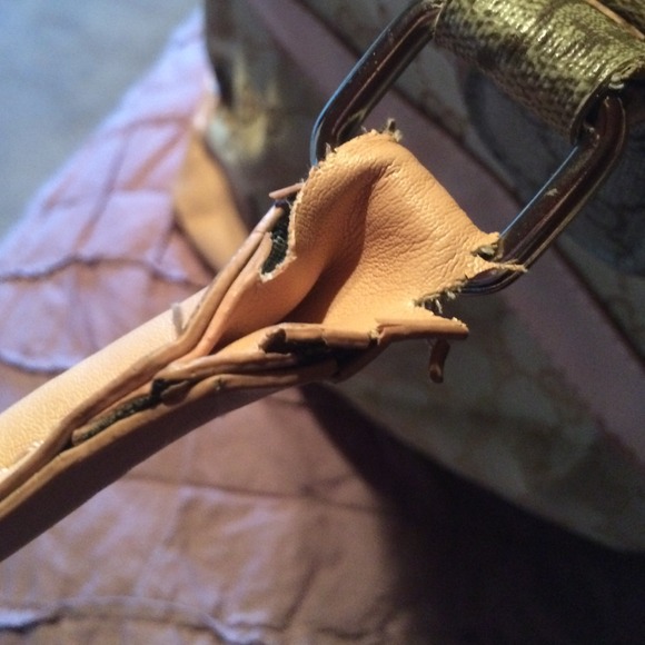 Purse - Picture 3 of 4