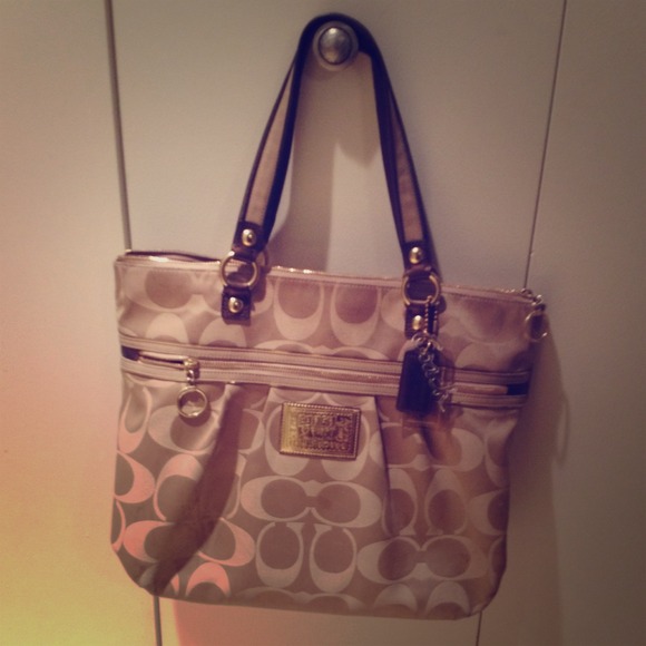 COACH Poppy Handbag
