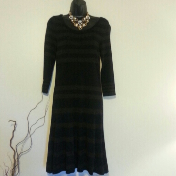 Given to a friend-Max Studio Dress - Picture 3 of 4