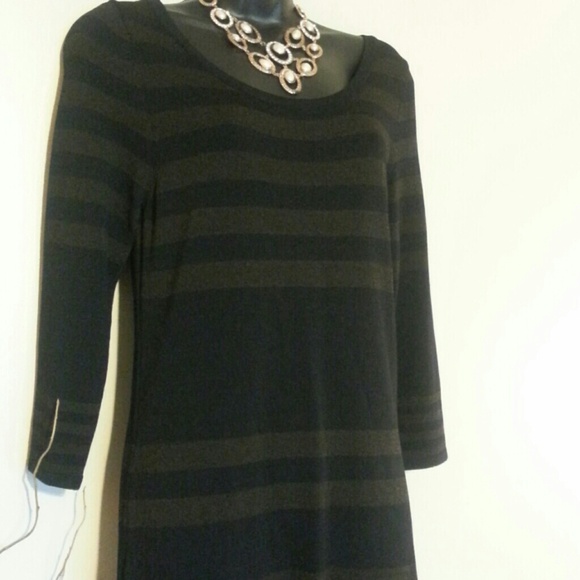 Given to a friend-Max Studio Dress - Picture 4 of 4