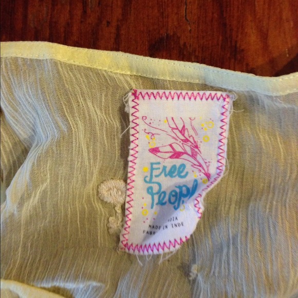 SOLD✨REDUCED✨Free People sheer appliqué tunic tank - Picture 3 of 3