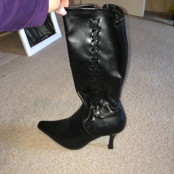 Black boots