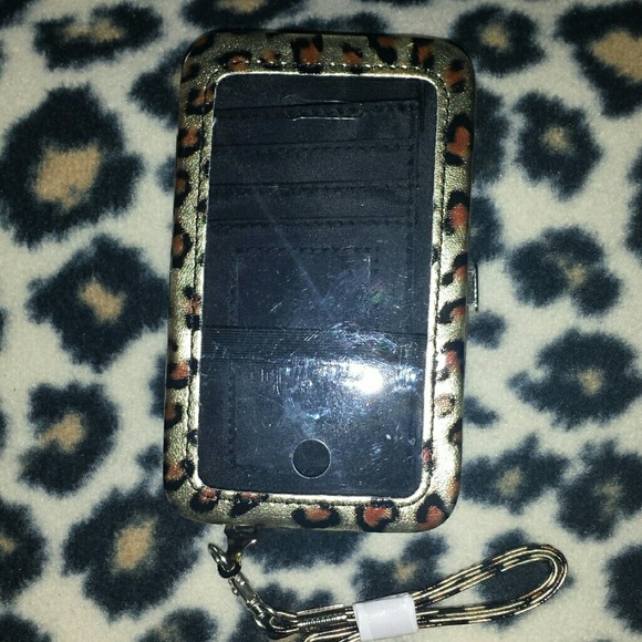 Leopard IPhone Case/Wrislet