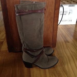 Two Toned Rampage Boots Size 10