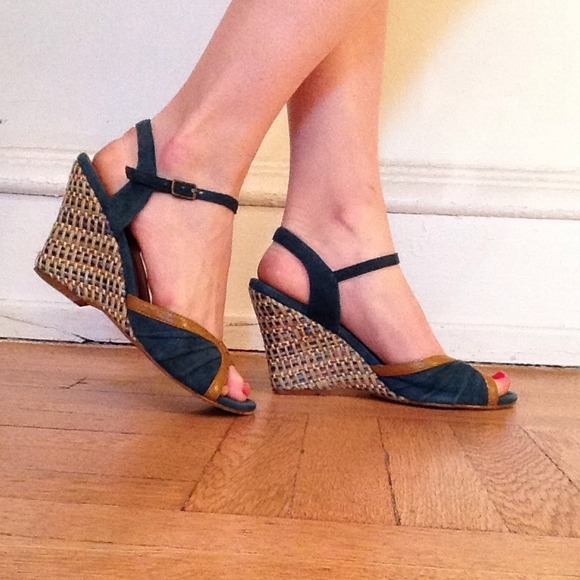 Bohemian Suede & Straw Wedges - Picture 1 of 4