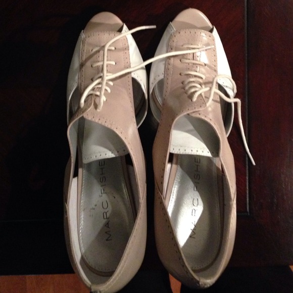 Marc Fisher Pumps