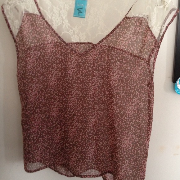 TJ Maxx top