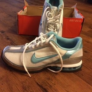 Nile Reax TG women's 9.5