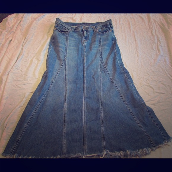 Long jean skirt