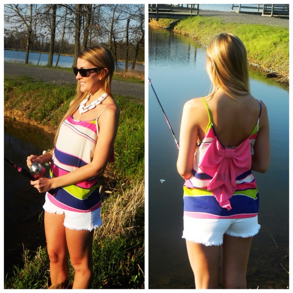 Bow back tank
