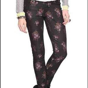 Forever 21 Black Floral Mesh Ankle Zipper Jeans