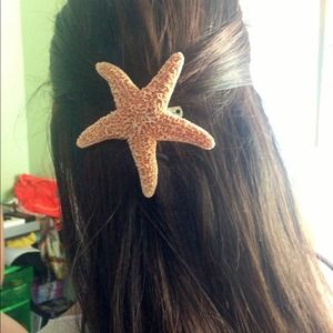 Starfish Hairclip