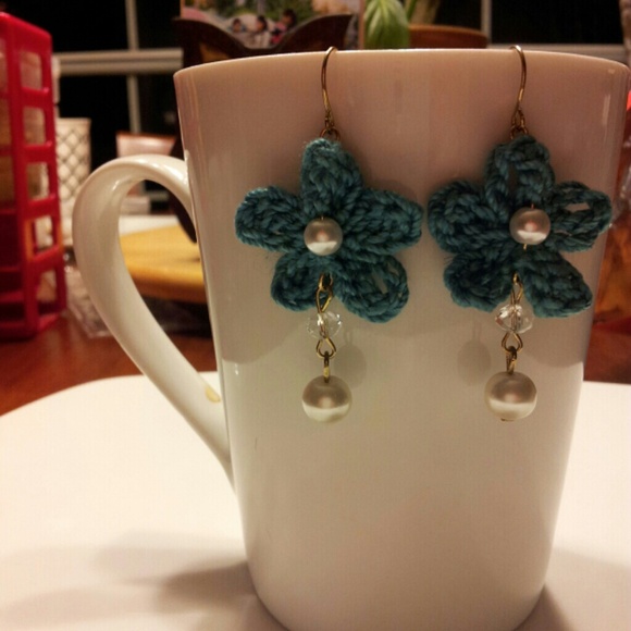 Crocheted earings