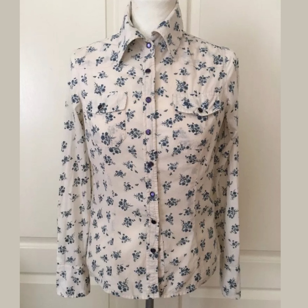 Vero Moda long sleeve snap button blouse
