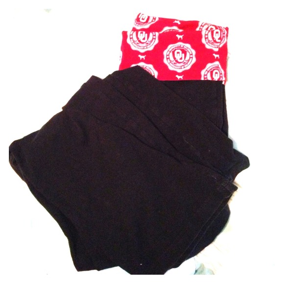 Victoria's Secret PINK OU yoga pants