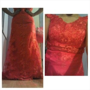 Red lace dress ??