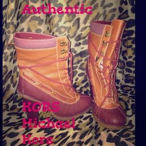 KORS Michael Kors Slicker Lace-Up Rubber Boot