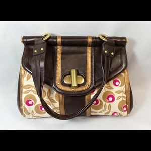 Kenneth Cole leather handbag. 11x8 inches