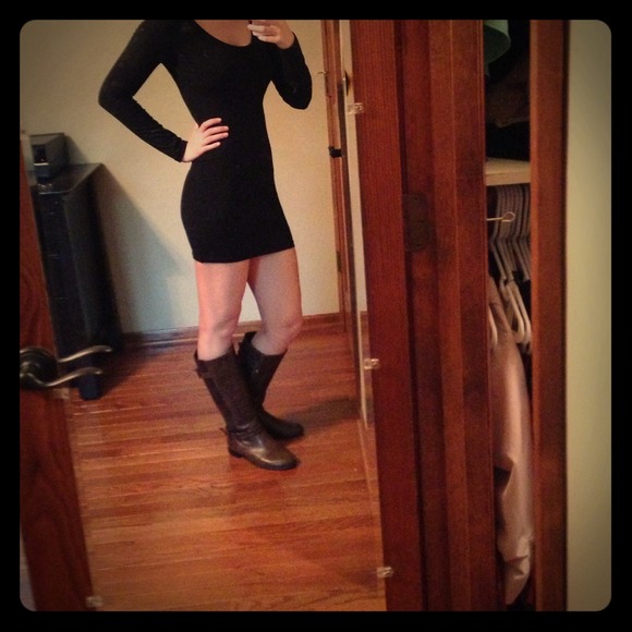 Right Black dress ❌Reserved❌