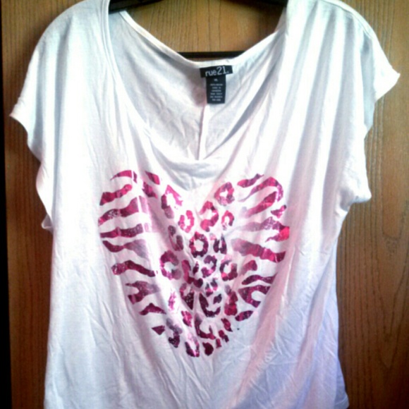 Summer top - Picture 2 of 2