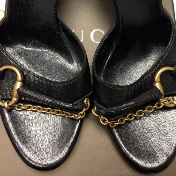 💢SOLD💢Authentic Gucci Sandal - Picture 4 of 4