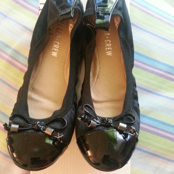 Black Ballet Flats
