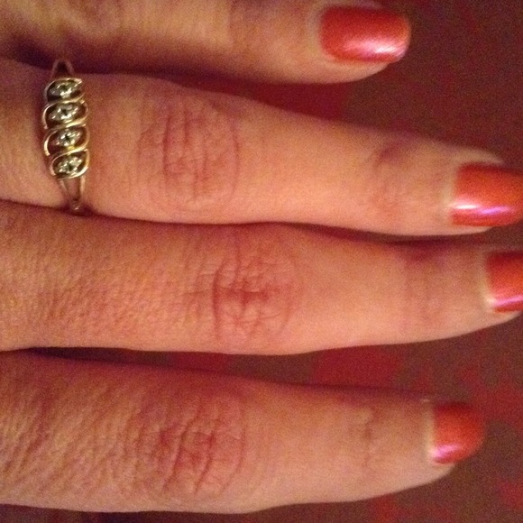 Sold in bundle - Picture 2 of 2