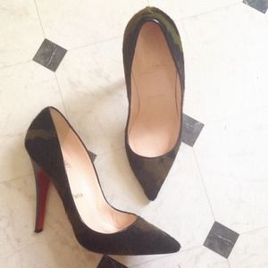 100% Auth Louboutin Camo Pony Hair Pigalle