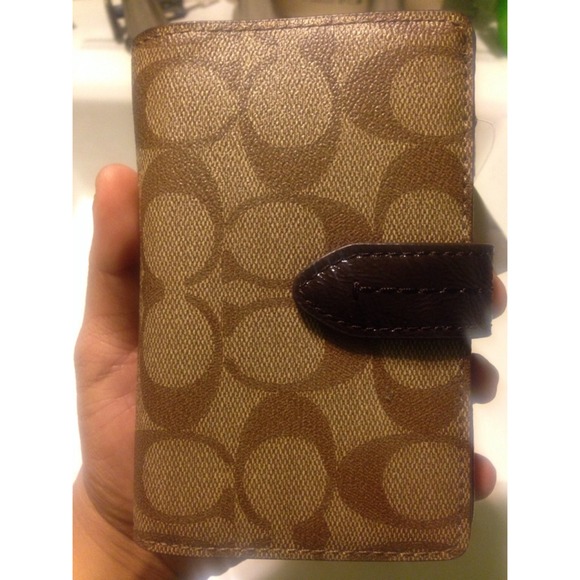 😍 COACH WALLET 😍