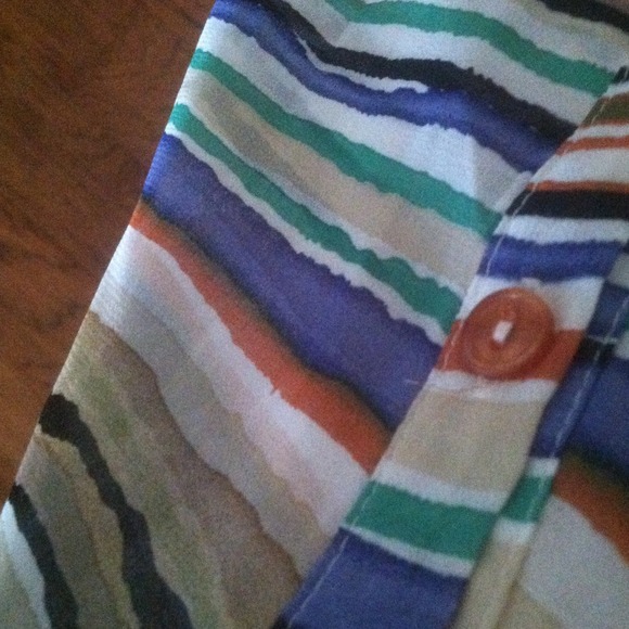 Button up see through top - Picture 2 of 2