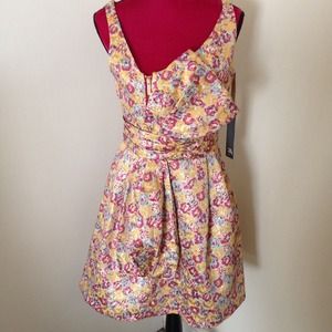 Zac Posen Dresses - HP๐{Zac Posen Brocade Dress} Zac Posen Dresses - HP๐{Zac Posen Brocade Dress}