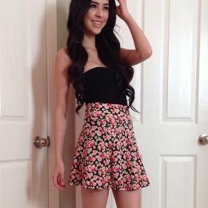 Skirts - NWT Floral Skater Skirt Skirts - NWT Floral Skater Skirt