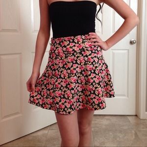 Skirts - NWT Floral Skater Skirt Skirts - NWT Floral Skater Skirt