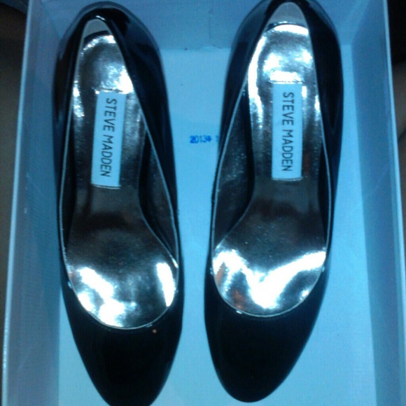 Steve Madden Black Heels