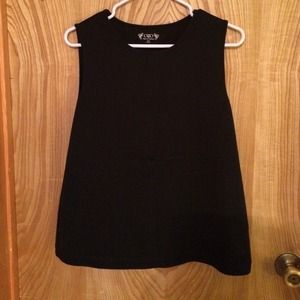 🔴SOLD🔴 Sleeveless black tank
