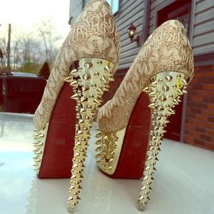 Brand new spiked platform stiletto sz 7