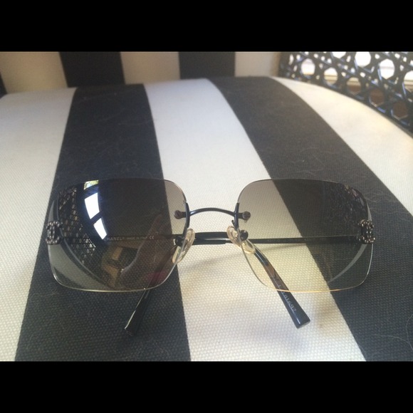 Chanel sunglasses &100.00 originally $350