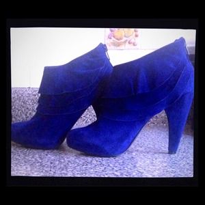 Royal blue suede booties