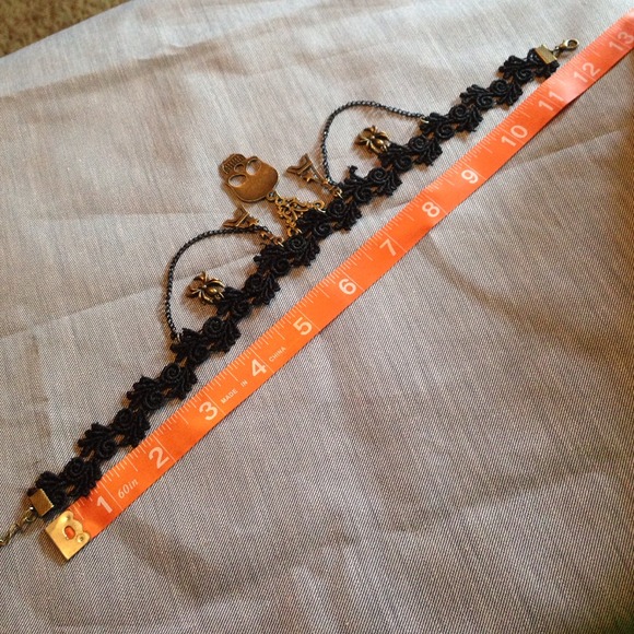 Skull Choker❌SOLD❌ - Picture 2 of 3