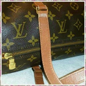 💯Auth. LV papillion 30