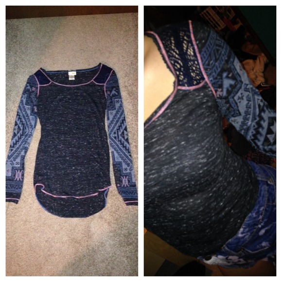 Long sleeve tribal top