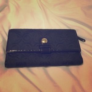 Coach and Dooney & Bourke purses/wallets.