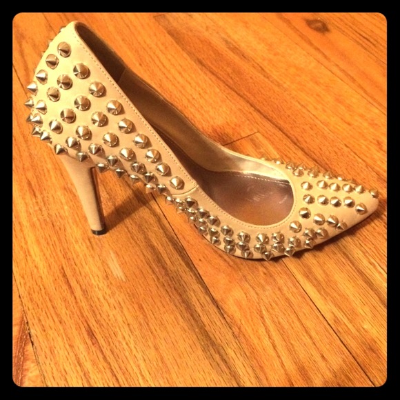 Brand new heels that were bought from austrila