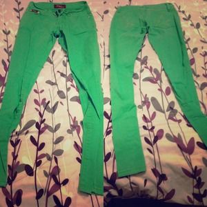 Skinny jeans
